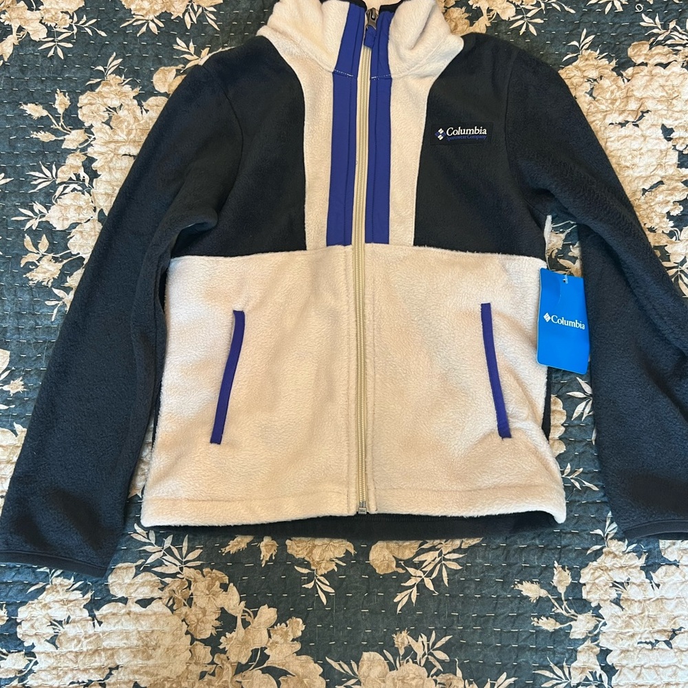 Columbia Black and Cream Fleece with Blue Accents